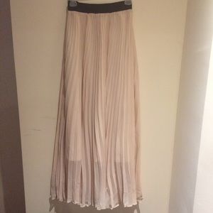 MaxMara Full Length Pleated Maxi Skirt